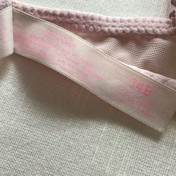 Victoria’s Secret Pink Push-up Pigeonnant Bra 34B - Picture 3 of 6